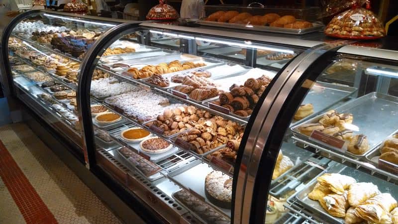 Carlos Bakery Venetian Cases